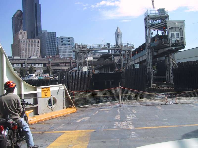 img_3795-ferry_docking